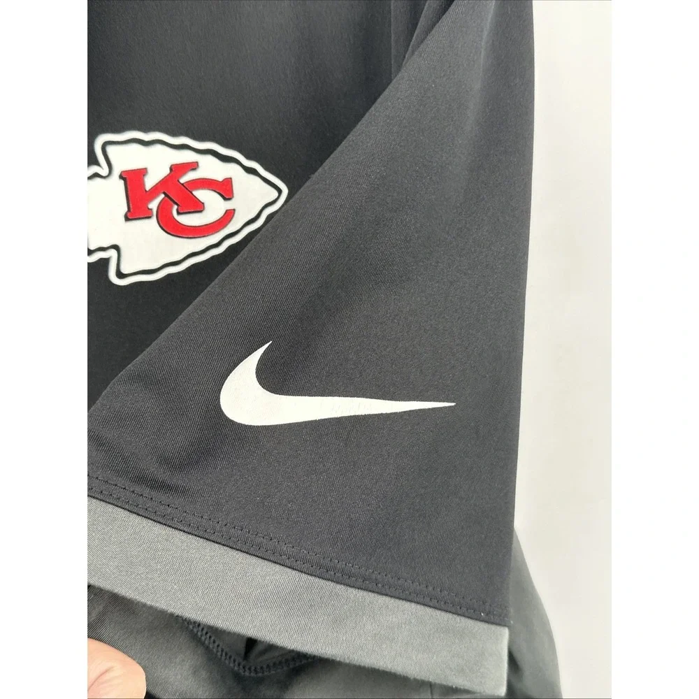 Kansas City Chiefs Shirt Mens M Black & Grey NFL Football Nike Dri Fit Polo Golf